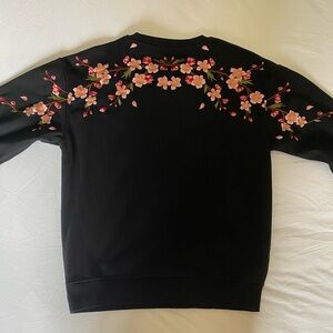 Kidoriman sakura embroidered sweatshirt